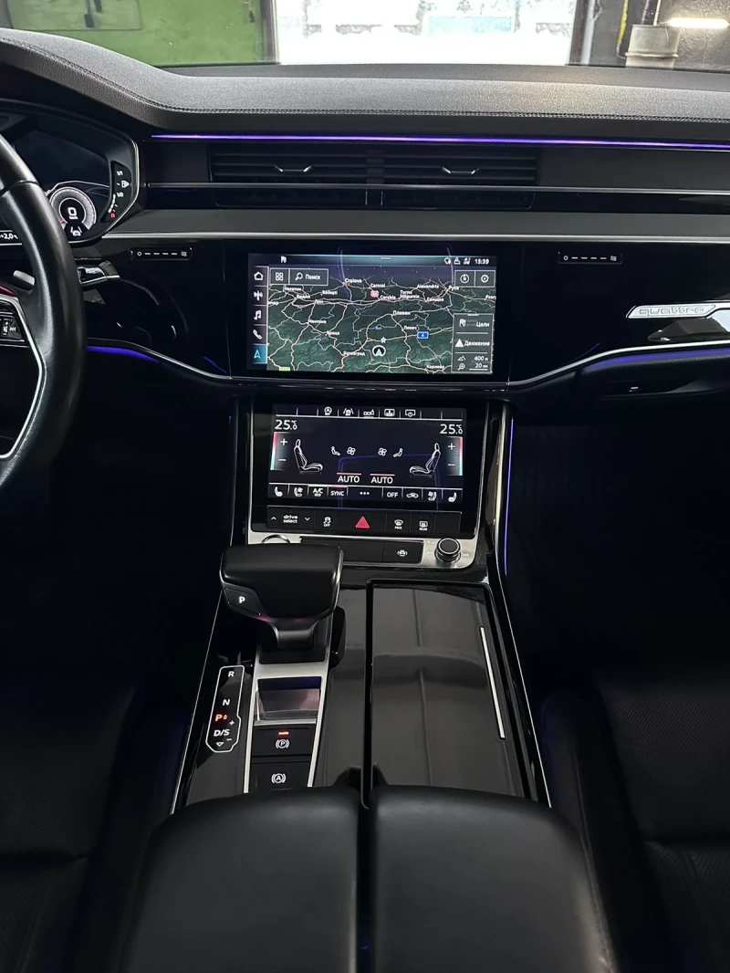 Audi A8 50TDI FULL MatrixLED LASER DISTRONICK, снимка 14 - Автомобили и джипове - 48463936