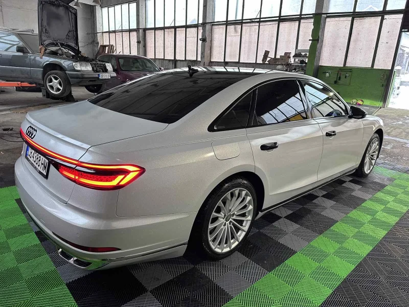 Audi A8 50TDI FULL MatrixLED LASER DISTRONICK, снимка 5 - Автомобили и джипове - 48463936