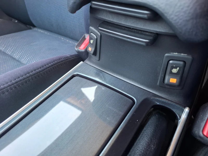 Mazda 6 2.3i 4x4 AUTOMAT, снимка 14 - Автомобили и джипове - 51521911