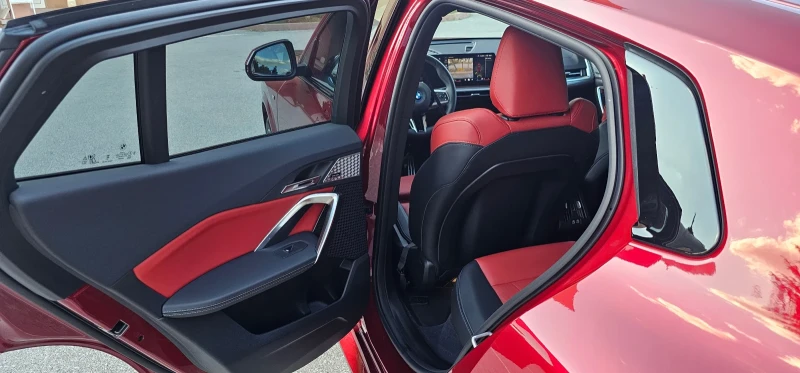 BMW iX2, снимка 12 - Автомобили и джипове - 52498656