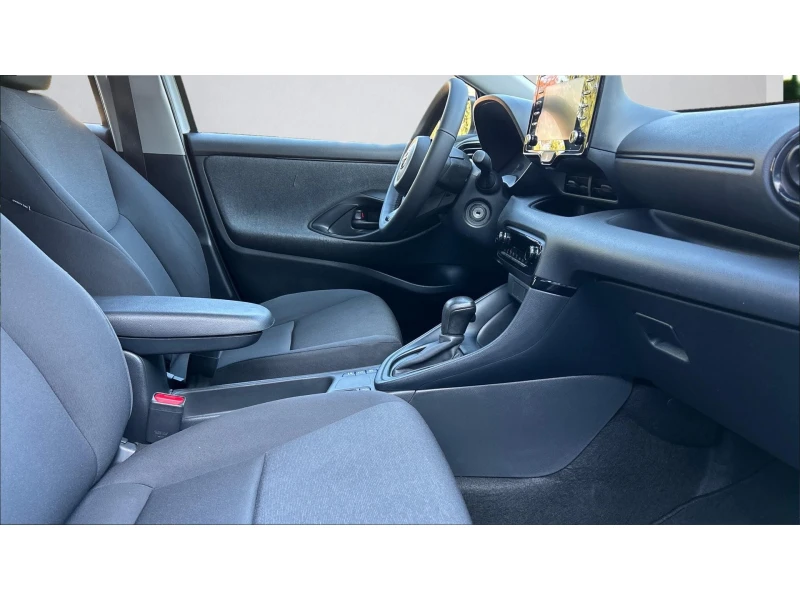 Toyota Yaris Месечна вноска от 326 лв., снимка 6 - Автомобили и джипове - 52130643