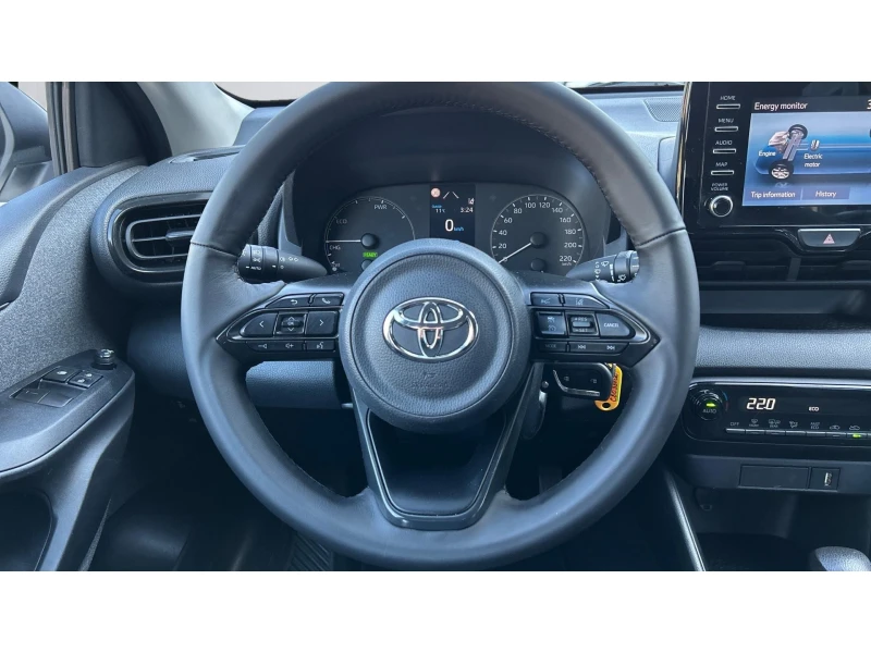 Toyota Yaris Месечна вноска от 326 лв., снимка 13 - Автомобили и джипове - 52130643