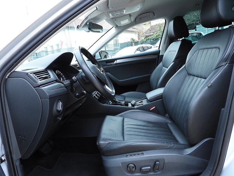 Skoda Superb 2.0ШВЕЙЦАРИЯ-ДИСТРОНИК/КОЖА/НАВИ/LANE ASSIST/BLISS, снимка 7 - Автомобили и джипове - 52643098