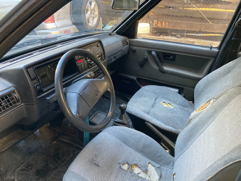 VW Jetta Jetta, снимка 7 - Автомобили и джипове - 52897981