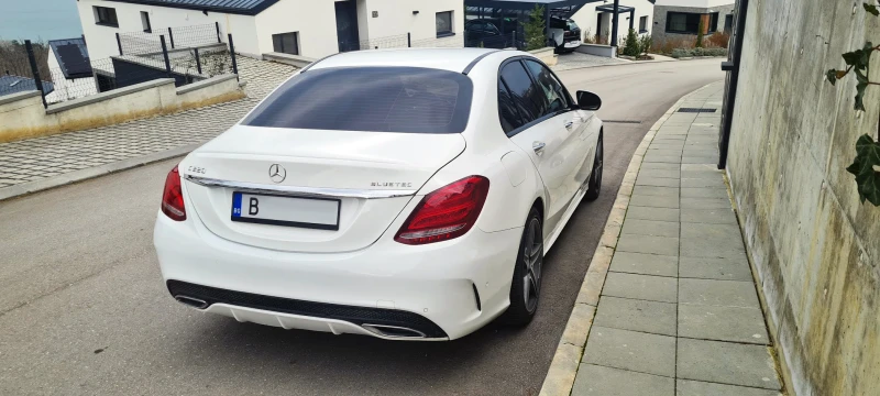 Mercedes-Benz C 220 Всички екстри за моидела, снимка 4 - Автомобили и джипове - 52913473