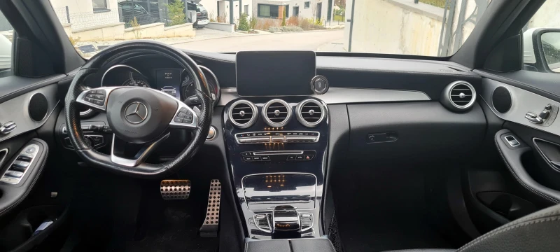 Mercedes-Benz C 220 Всички екстри за моидела, снимка 5 - Автомобили и джипове - 52913473