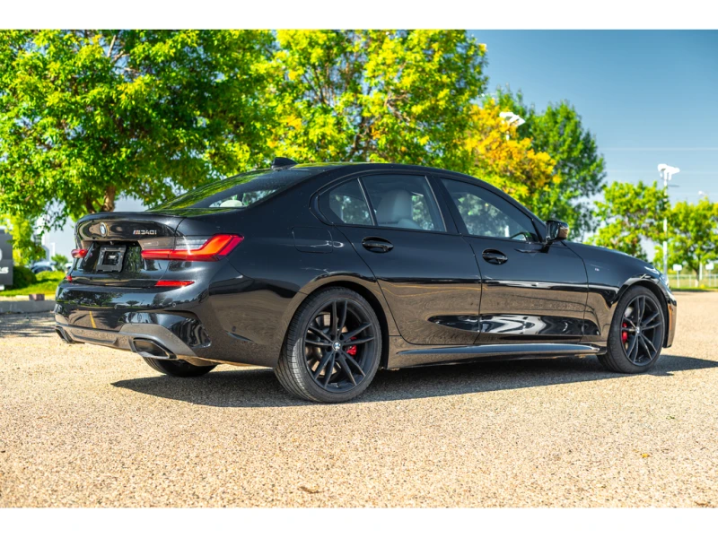 BMW 340 M-Performance * HUD * АвтоКредит * (ЦЕНА ДО БГ), снимка 14 - Автомобили и джипове - 53206000