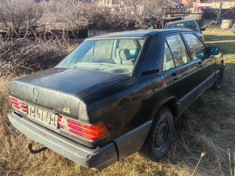 Mercedes-Benz 190 2.5 ДИЗЕЛ/ широка лайстна , снимка 4 - Автомобили и джипове - 53224009