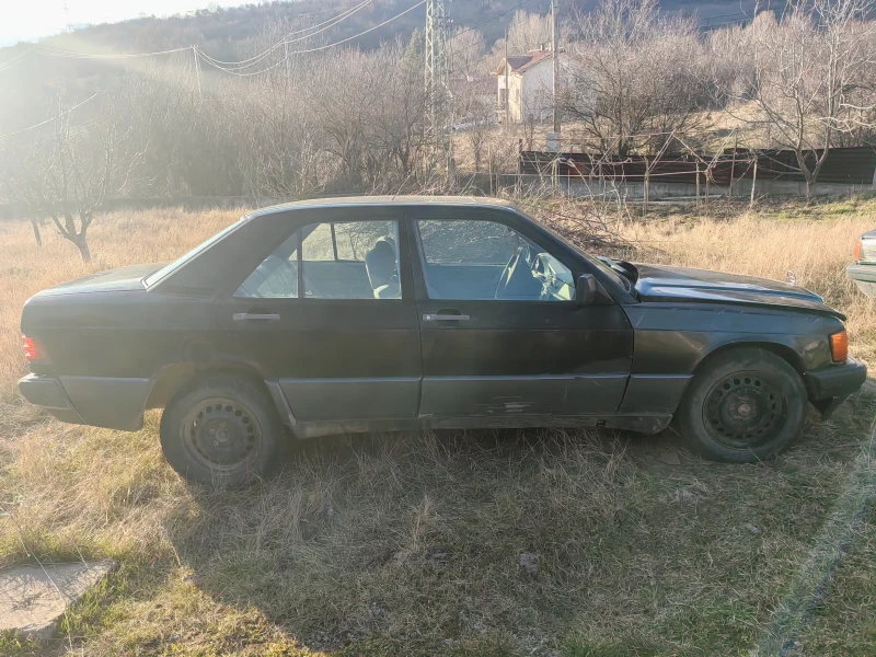 Mercedes-Benz 190 2.5 ДИЗЕЛ/ широка лайстна , снимка 5 - Автомобили и джипове - 53224009