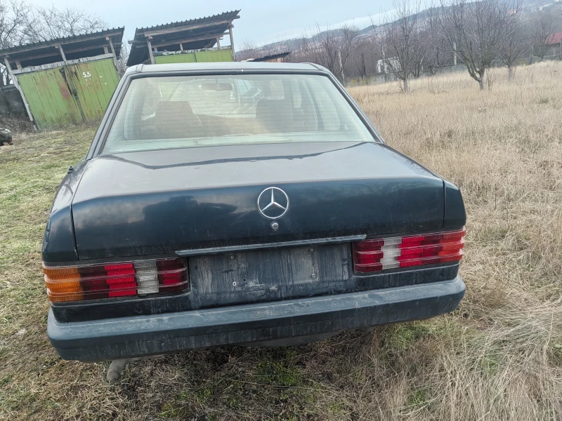 Mercedes-Benz 190 2.0 ДИЗЕЛ , снимка 5 - Автомобили и джипове - 53224009