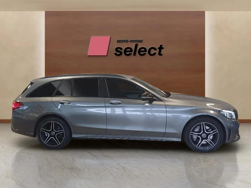Mercedes-Benz C 300 2.0 TDCi, снимка 4 - Автомобили и джипове - 53427380