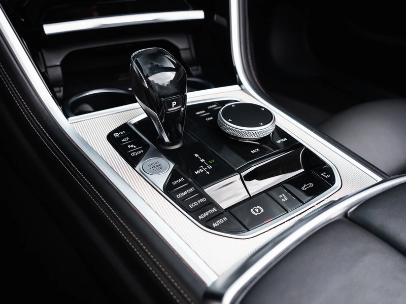 BMW 840 d xDrive, снимка 13 - Автомобили и джипове - 49678139