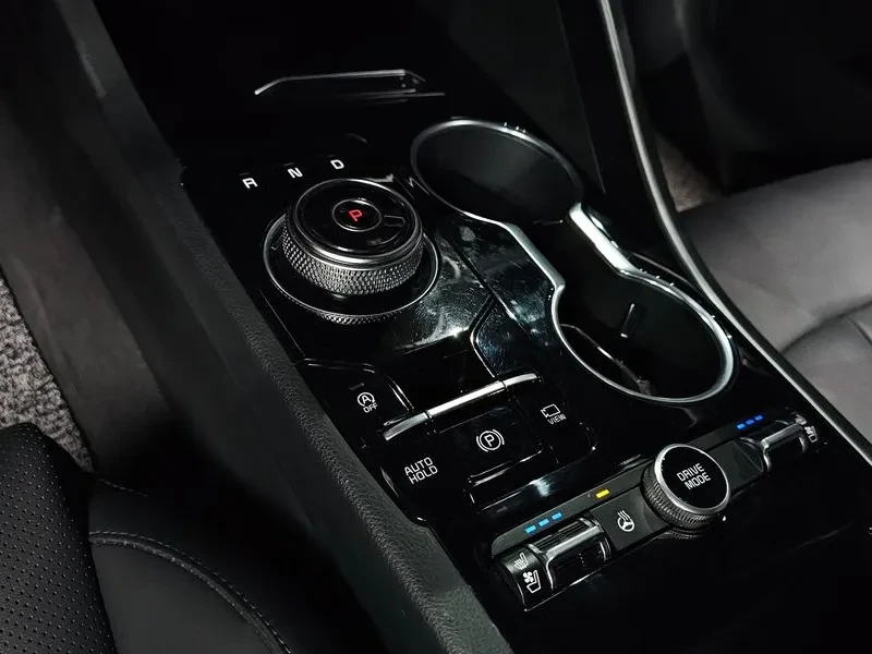 Kia K5 2.0 - САМО 30% АВАНС, снимка 9 - Автомобили и джипове - 55734818