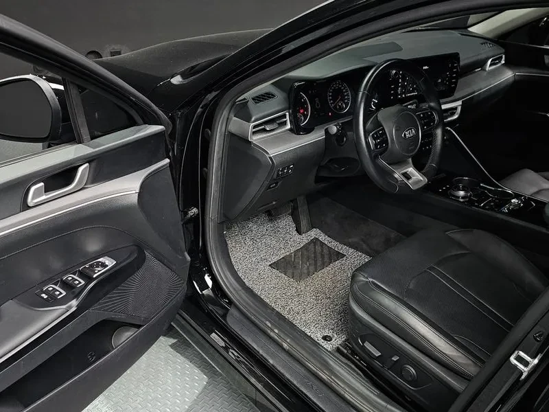 Kia K5 2.0 - САМО 30% АВАНС, снимка 10 - Автомобили и джипове - 55734818