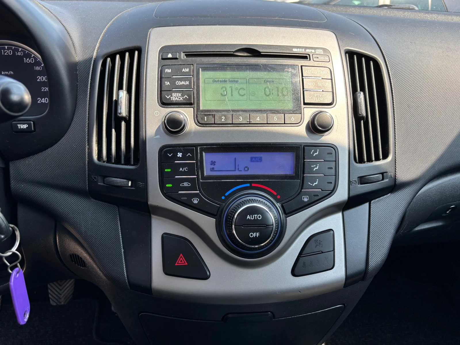 Hyundai I30 1.6 CRDI Face | Mobile.bg � ����������� 11