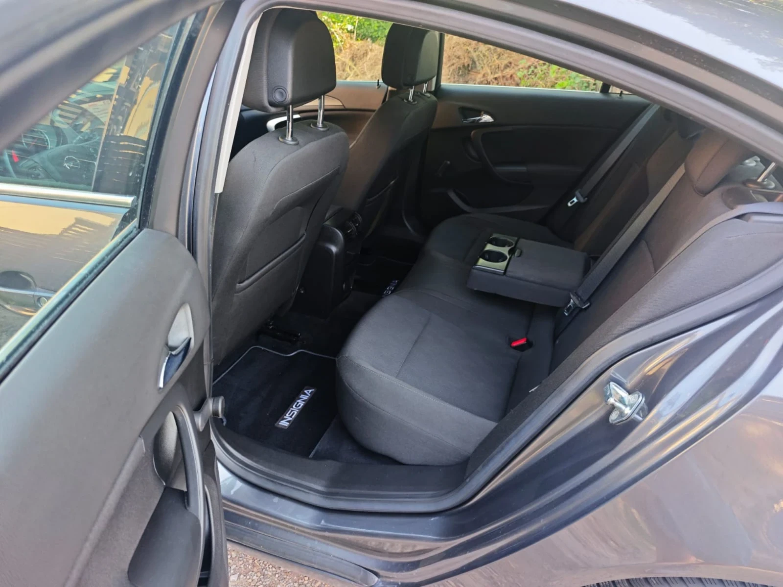 Opel Insignia 1.8-140кс. NAVY - изображение 10