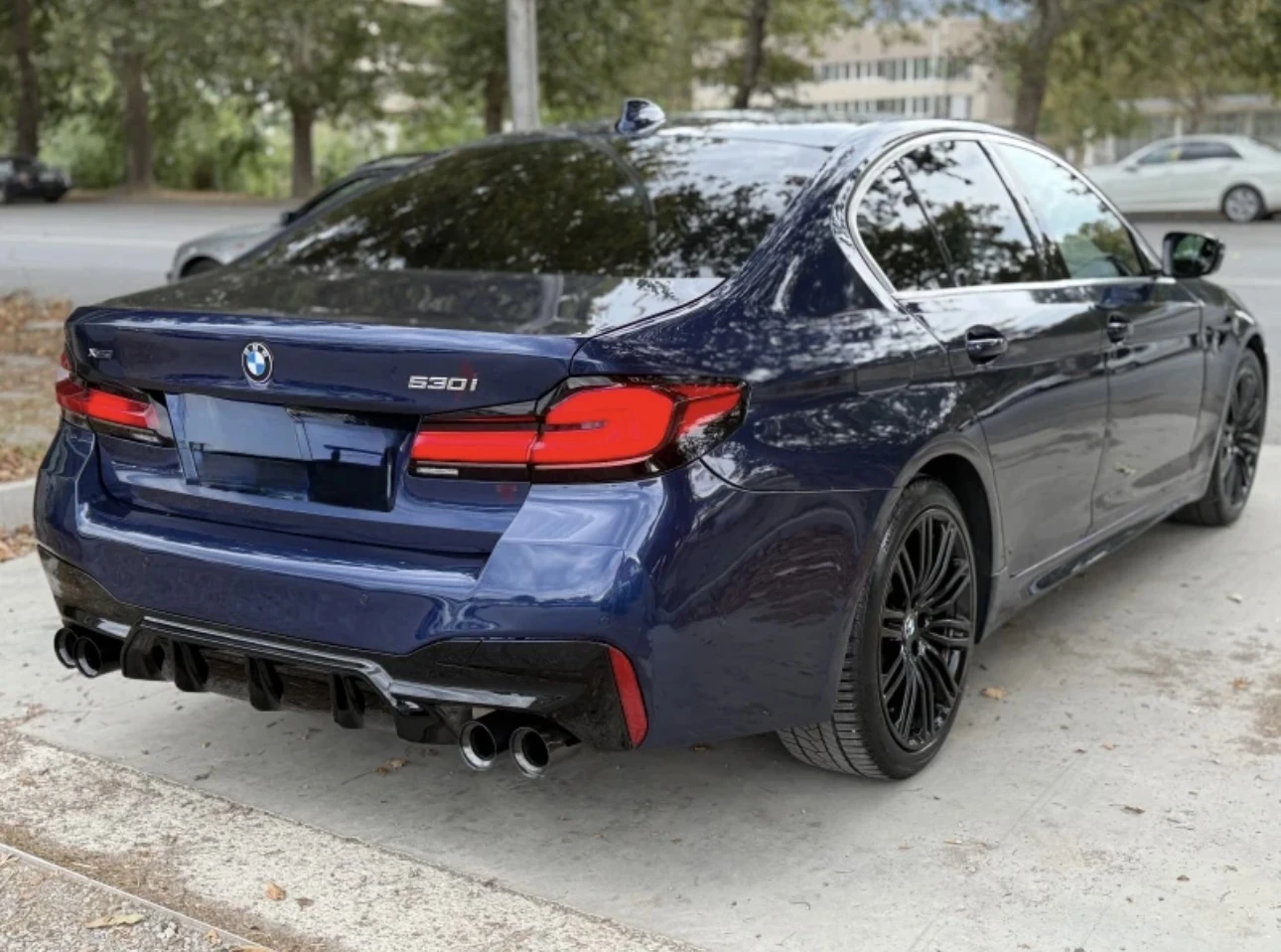 BMW 530 M-pack* Head-up* pano* X-DRIVE* подгрев - изображение 3