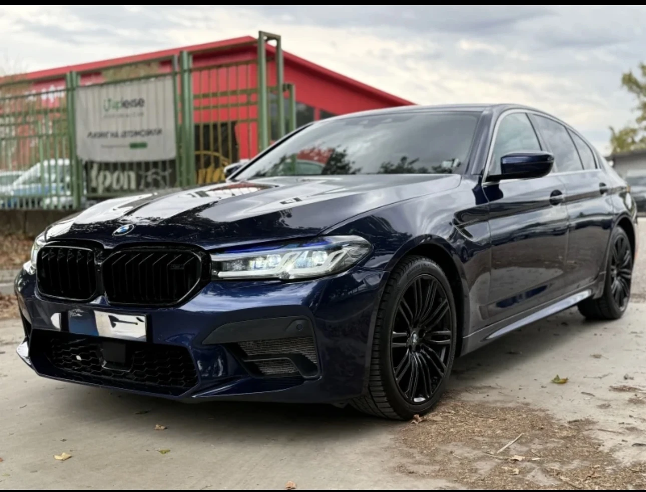 BMW 530 M-pack* Head-up* pano* X-DRIVE* подгрев - изображение 6