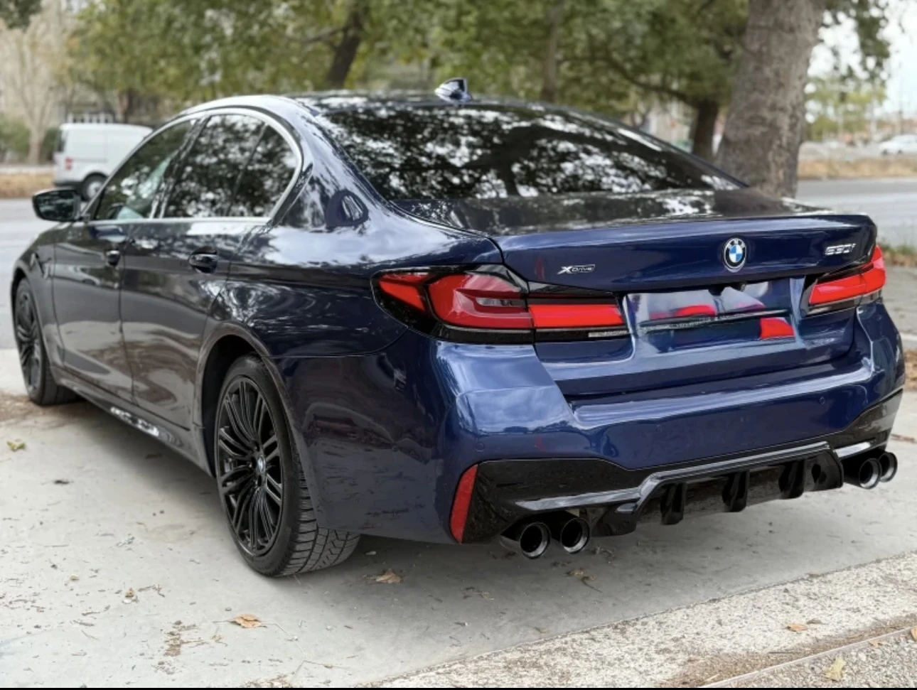 BMW 530 M-pack* Head-up* pano* X-DRIVE* подгрев - изображение 5