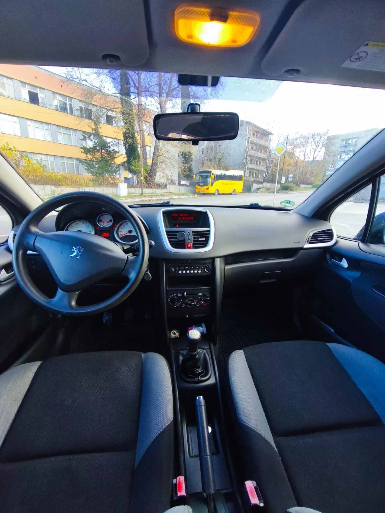 Peugeot 207 | Mobile.bg   6