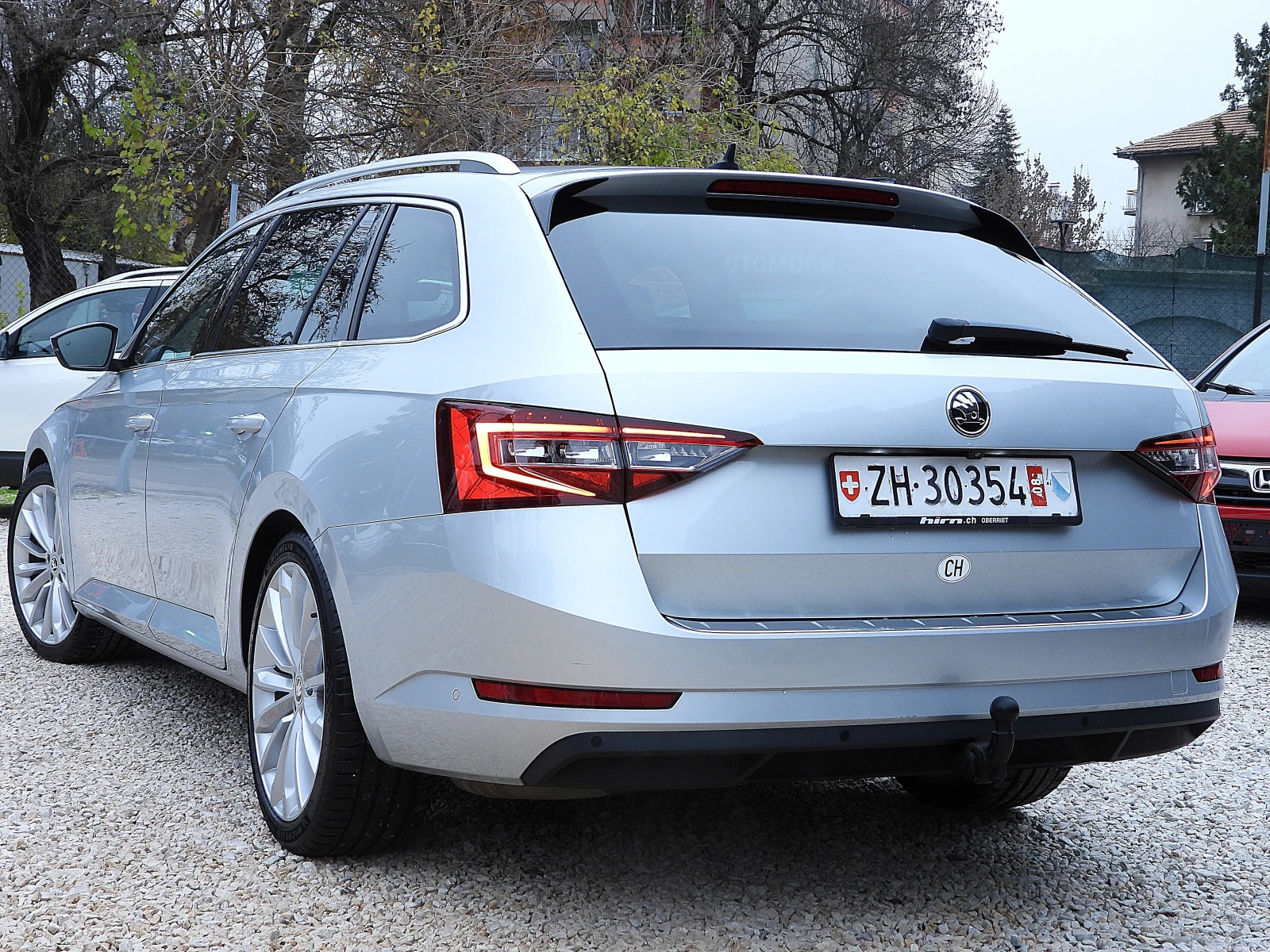 Skoda Superb 2.0-///LANE ASSIST/BLISS | Mobile.bg   6
