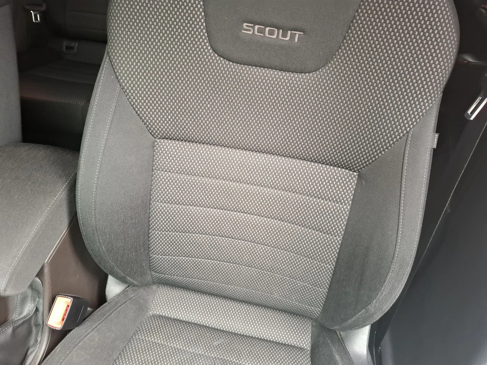 Skoda Octavia 2.0 TDI  - изображение 9