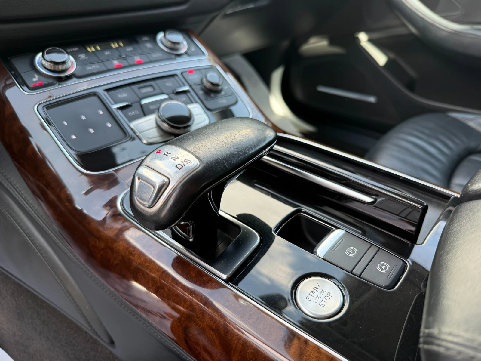 Audi A8 3.0d 250 к.с. , снимка 13 - Автомобили и джипове - 53982564