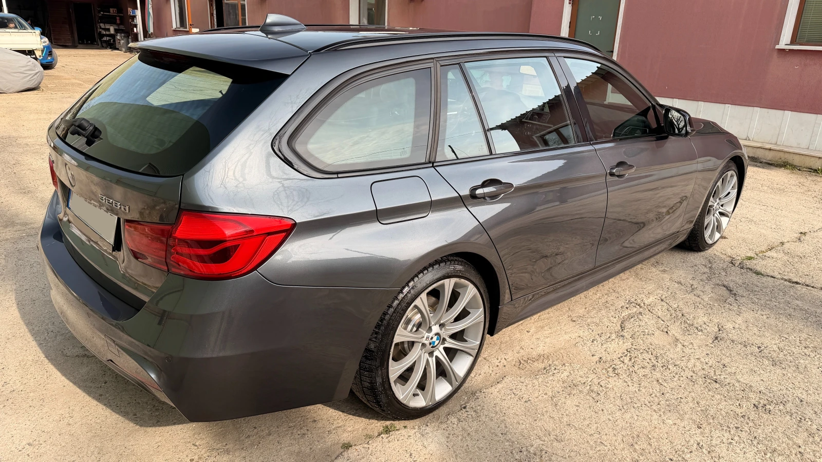 BMW 320 xDrive LCI | Mobile.bg � ����������� 9