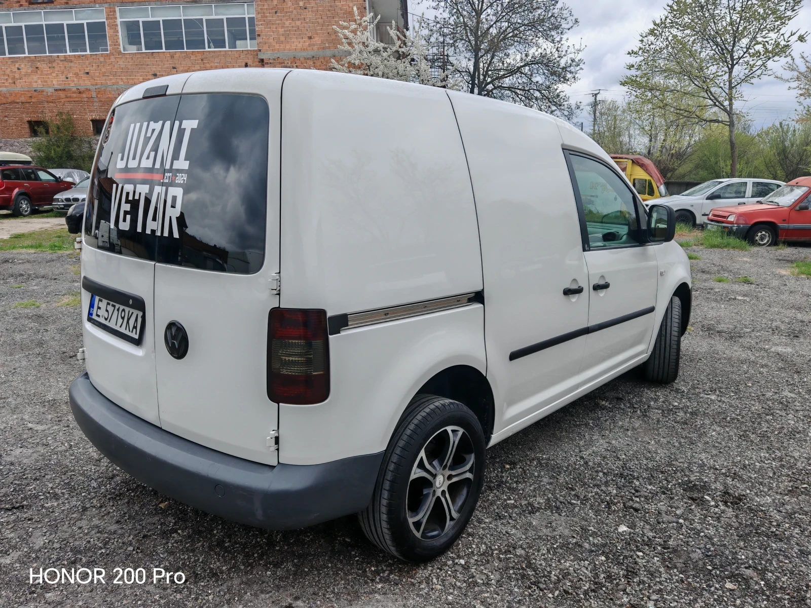 VW Caddy 2.0 ГАЗ, снимка 4 - Автомобили и джипове - 54208861
