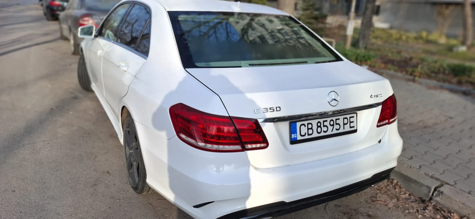 Mercedes-Benz E 350 AMG ЛИЗИНГ Подгрев LED, снимка 4 - Автомобили и джипове - 54231548