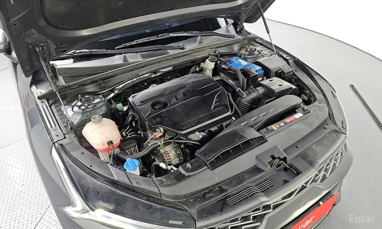 Kia K5 ГАЗ* КОЖА* ПОДГРЕВ* КАМЕРА* МЪРТВА ТОЧКА, снимка 6 - Автомобили и джипове - 54512843