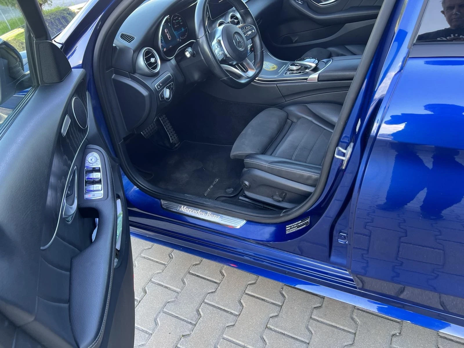 Mercedes-Benz C 300, снимка 11 - Автомобили и джипове - 54710501