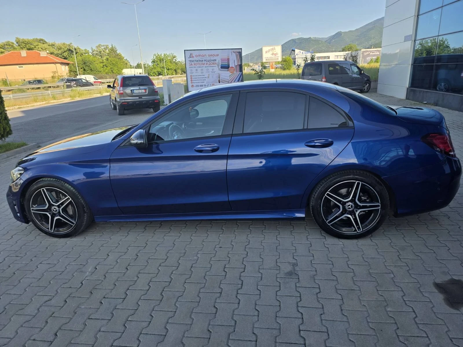 Mercedes-Benz C 300, снимка 4 - Автомобили и джипове - 54710501