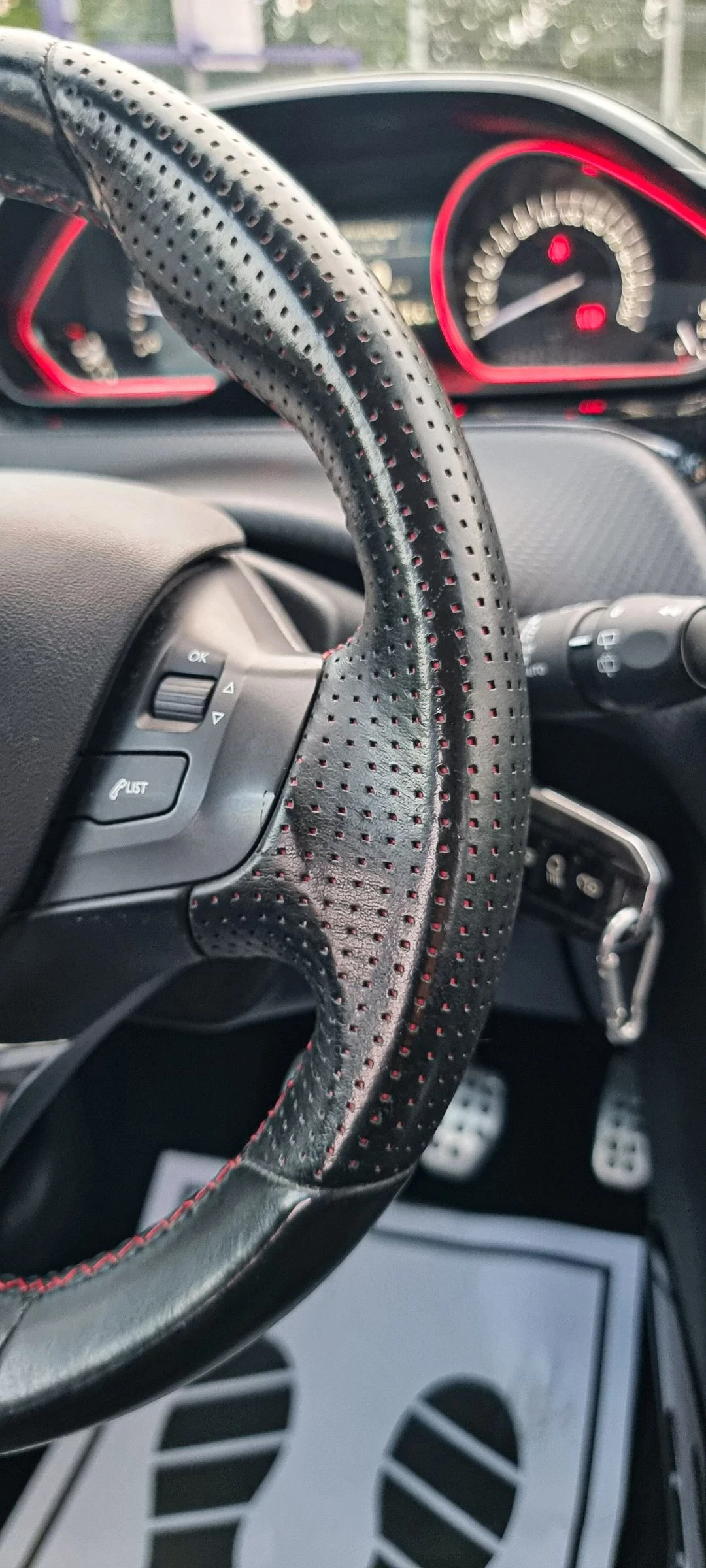 Peugeot 2008 1.6hdi GT , снимка 12 - Автомобили и джипове - 55290935