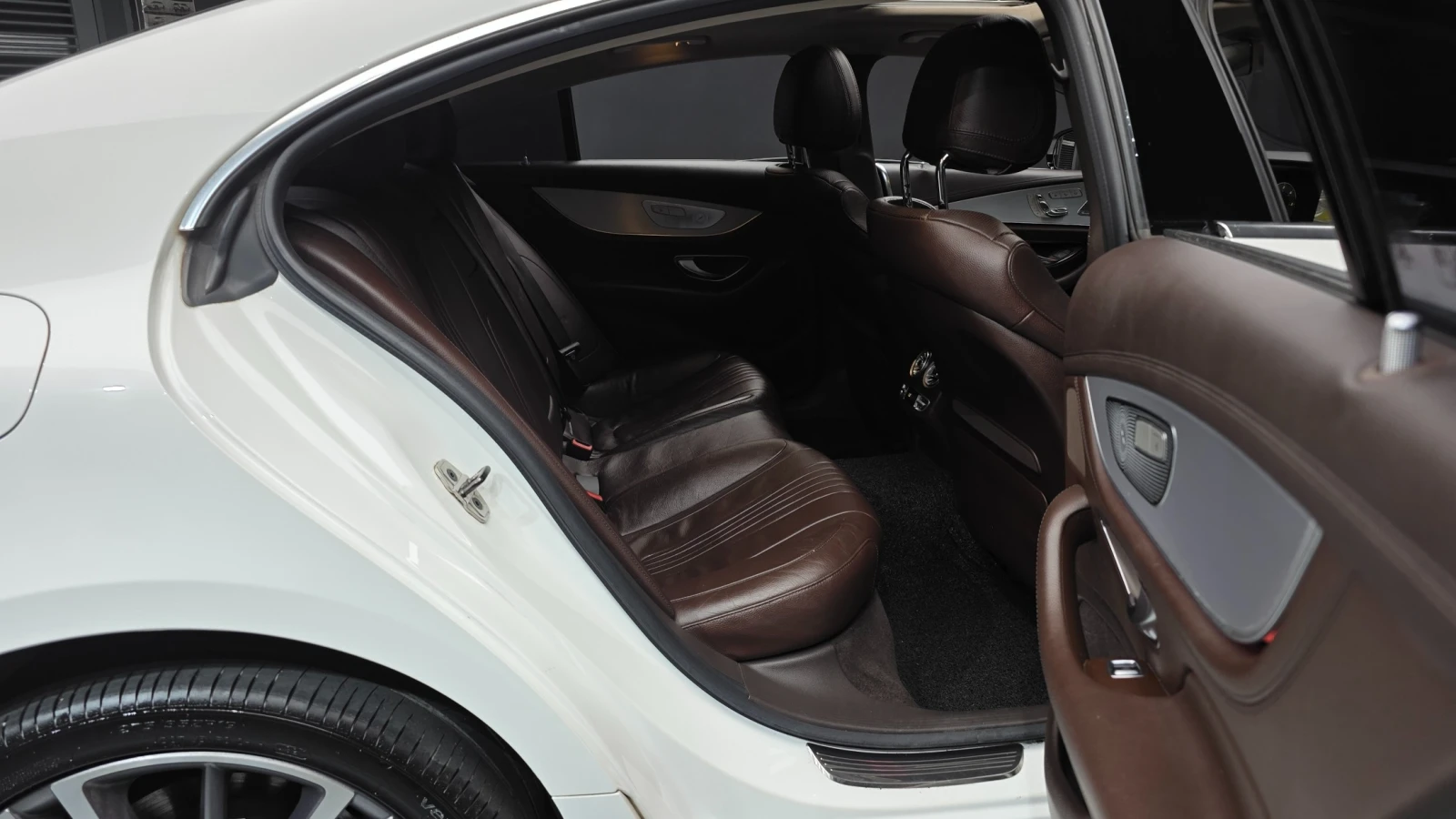 Mercedes-Benz CLS 400 3.0 4MATIC, FULL | Mobile.bg � ����������� 10
