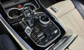 BMW X7 ОБДУХВАНЕ * ДИСТРОНИК * HEAD-UP * H/K * , снимка 10