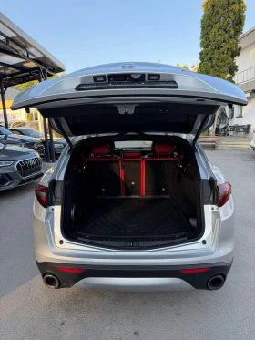 Alfa Romeo Stelvio Q4 Ti Sport, снимка 8