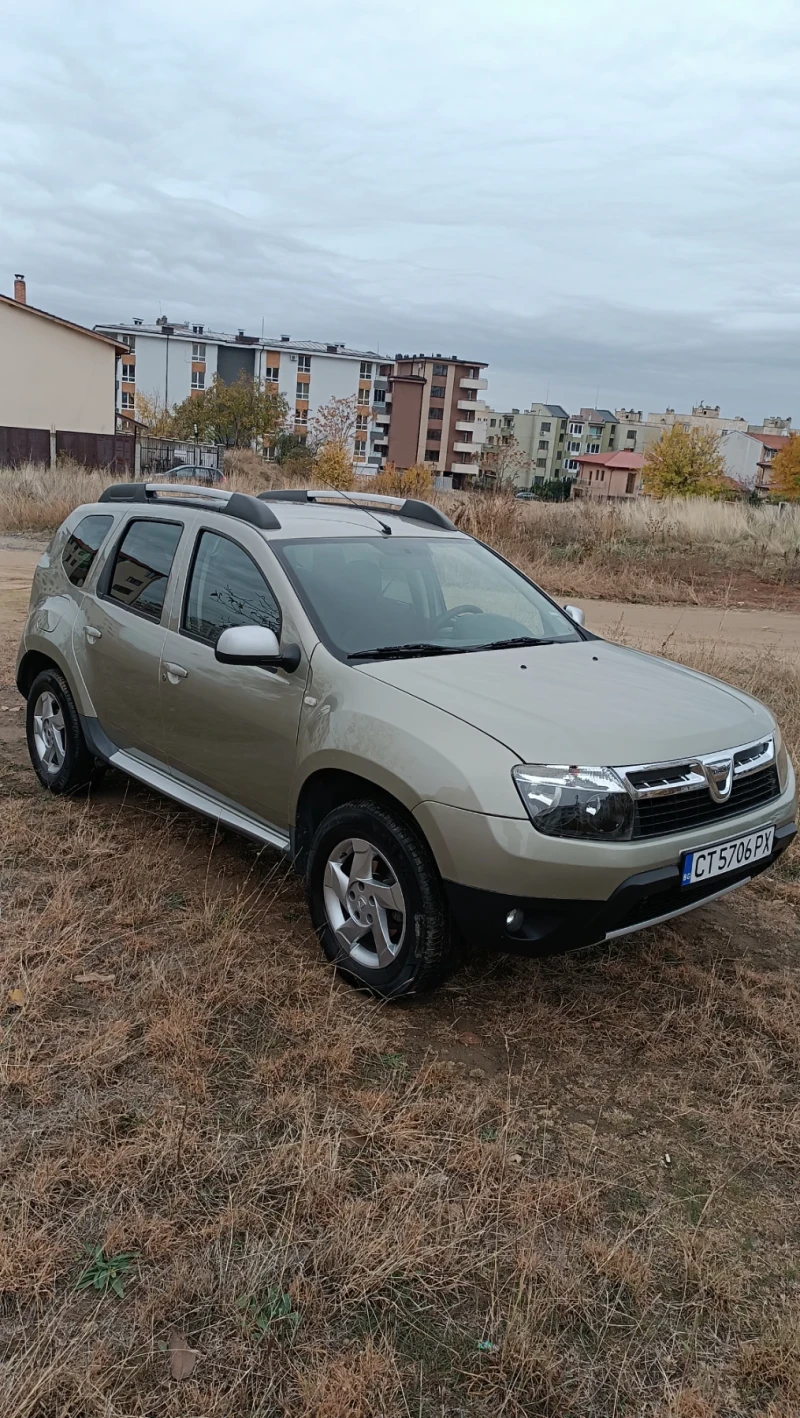 Dacia Duster, снимка 2 - Автомобили и джипове - 47981515