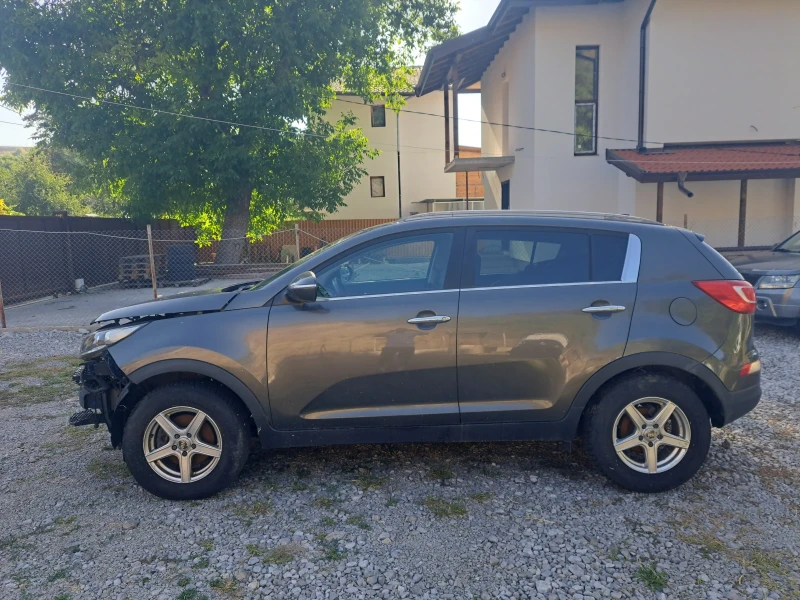 Kia Sportage 1.7crdi, снимка 2 - Автомобили и джипове - 51590192