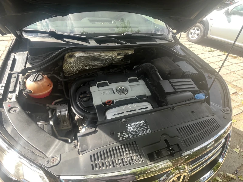VW Tiguan 1.4 TSI, снимка 9 - Автомобили и джипове - 52298903