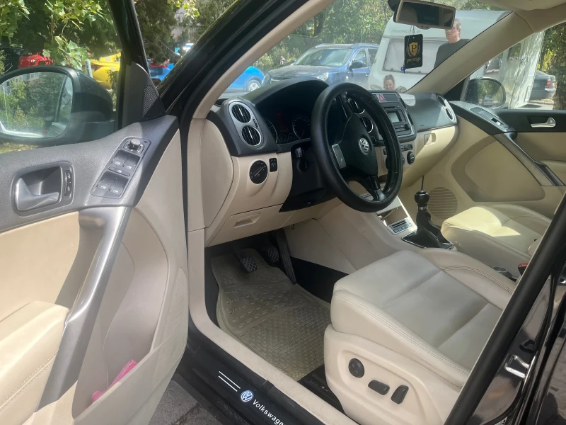 VW Tiguan 1.4 TSI, снимка 6 - Автомобили и джипове - 52298903