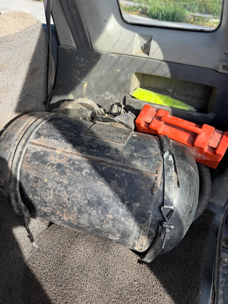 Suzuki Grand vitara, снимка 7 - Автомобили и джипове - 52828167