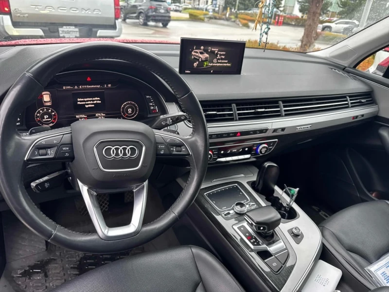 Audi Q7  Technik /CARFAX/BOSE/360/MATRIX/ОБДУХВАНЕ, снимка 9 - Автомобили и джипове - 53323907