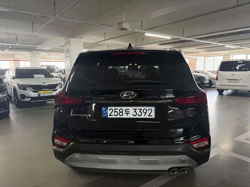 Hyundai Santa fe 2.0T 2Wd Premium, снимка 4 - Автомобили и джипове - 55889127