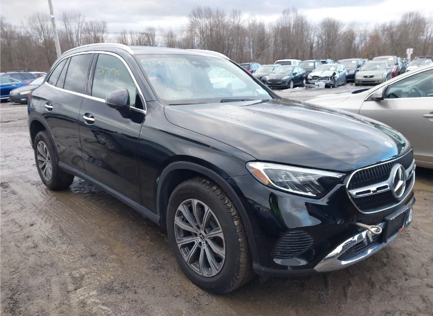 Mercedes-Benz GLC 300 4MATIC* ПОДГРЕВ* 360* PANO, снимка 1