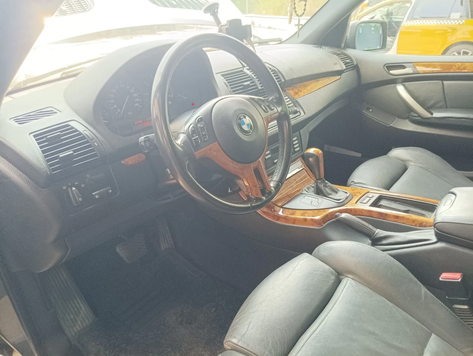 BMW X5  - изображение 10