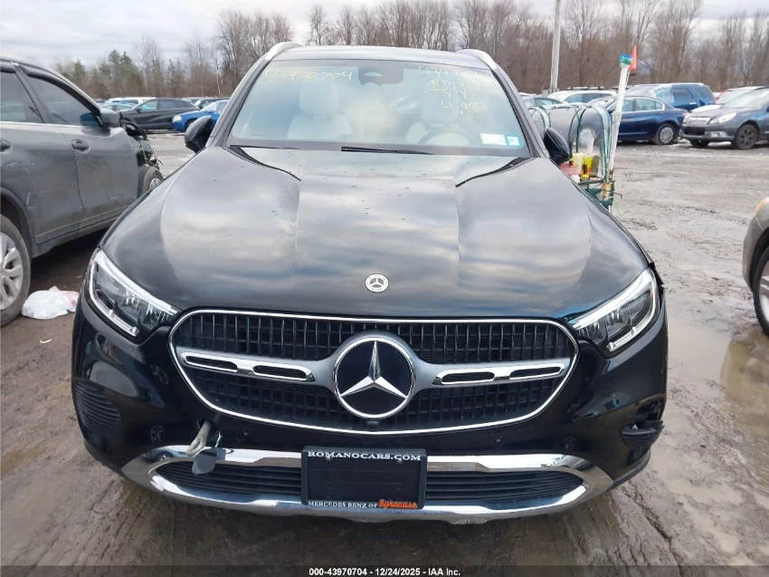 Mercedes-Benz GLC 300 4MATIC* ПОДГРЕВ* 360* PANO - изображение 3