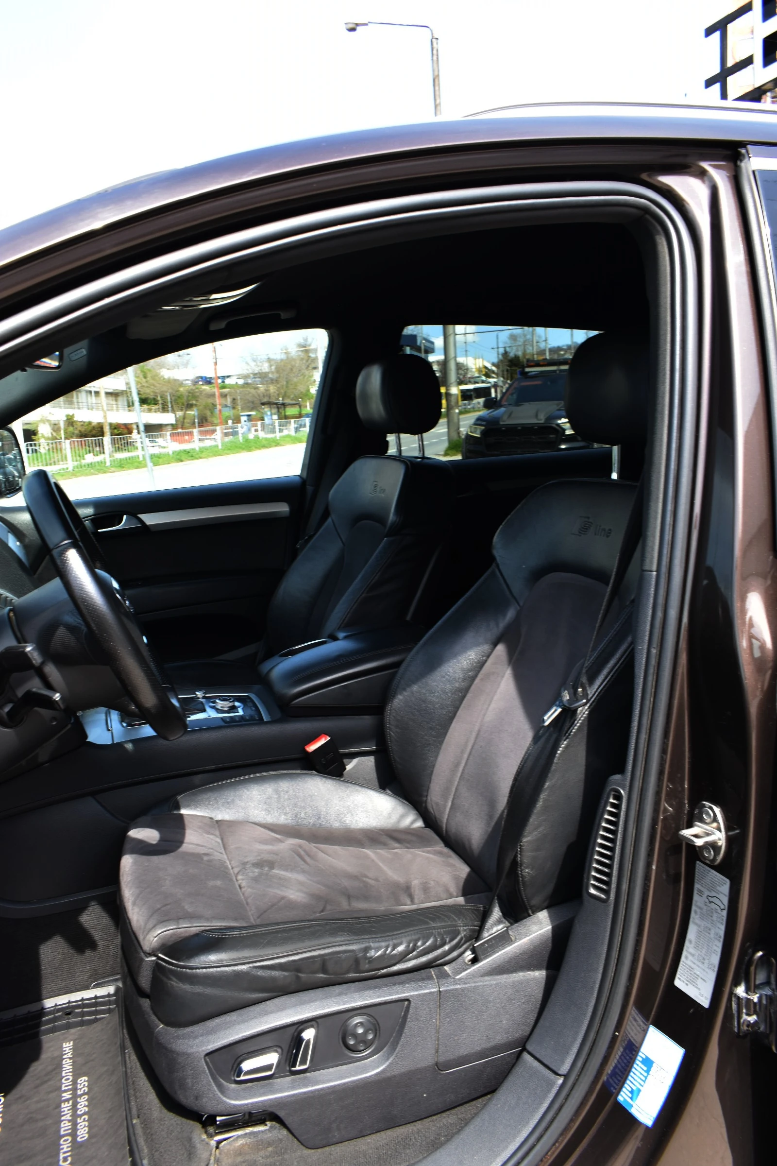 Audi Q7 3.0TDI* S-LINE* СМЕНЕНИ ВЕРИГИ, снимка 10 - Автомобили и джипове - 54179032