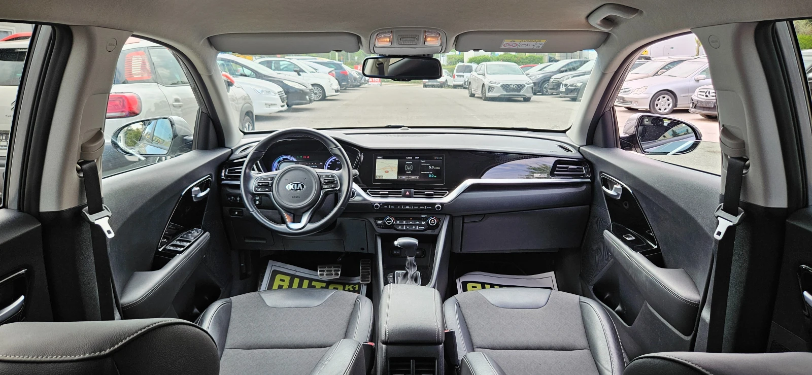 Kia Niro 1.6 GDi DCT HEV Evolution, снимка 9 - Автомобили и джипове - 54379252
