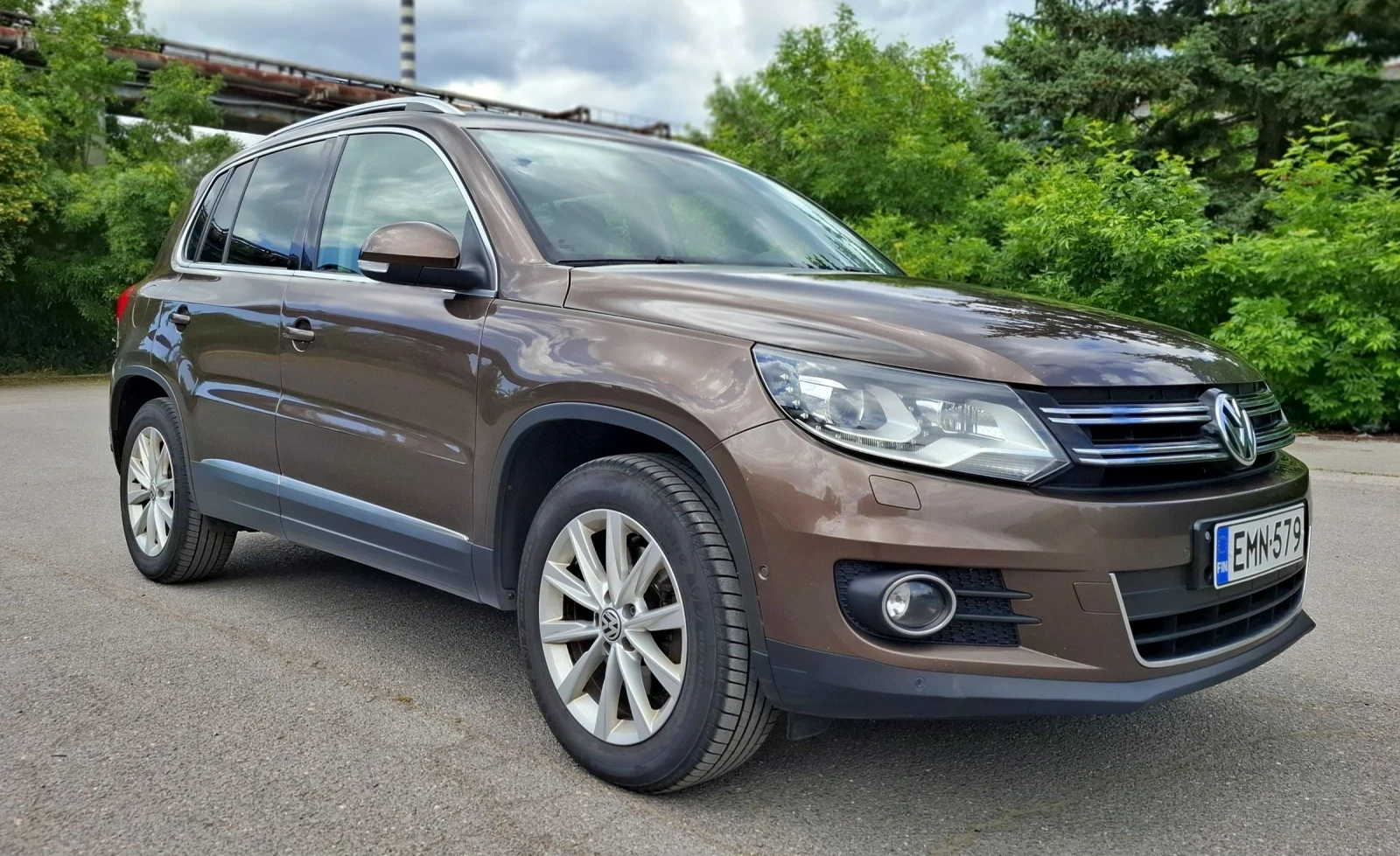 VW Tiguan 2.0 TDI DSG 4x4 facelift, снимка 3 - Автомобили и джипове - 54812482